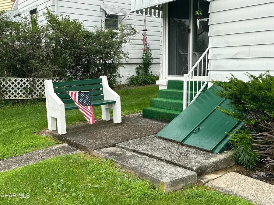 305 Juniata Street, Sproul, PA 16682 - #2
