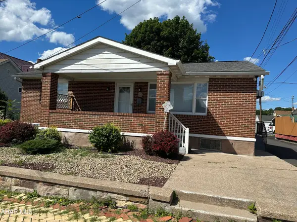 410 3rd Street, Altoona, PA 16602
