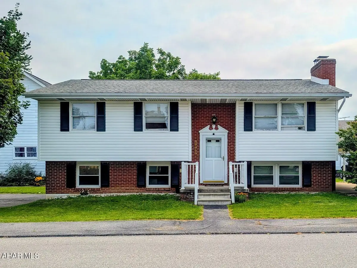 1037 5th Avenue, Duncansville, PA 16635 - #1