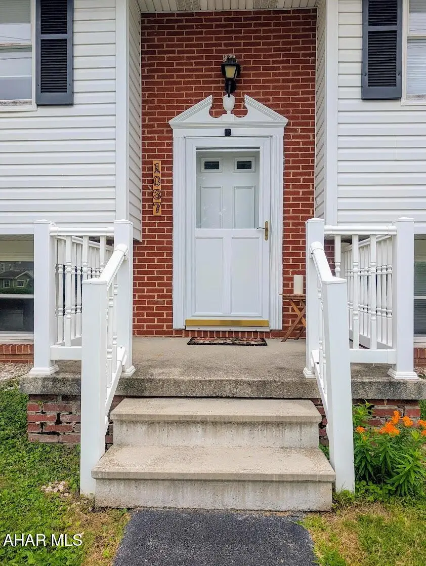1037 5th Avenue, Duncansville, PA 16635 - #2