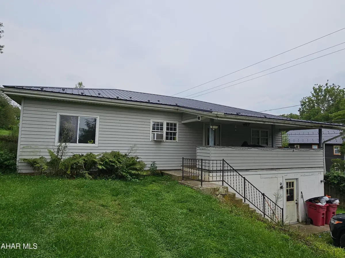 3274 Woodbury Pike, Woodbury, PA 16695 - #1