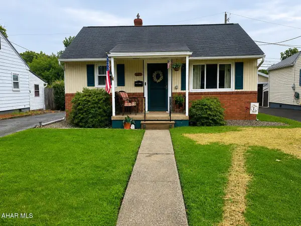 527 E 26th Avenue, Altoona, PA 16601