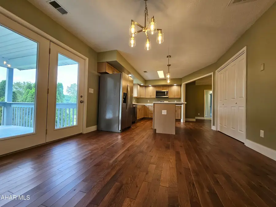203 Esau Street, Hollidaysburg, PA 16648 - #3