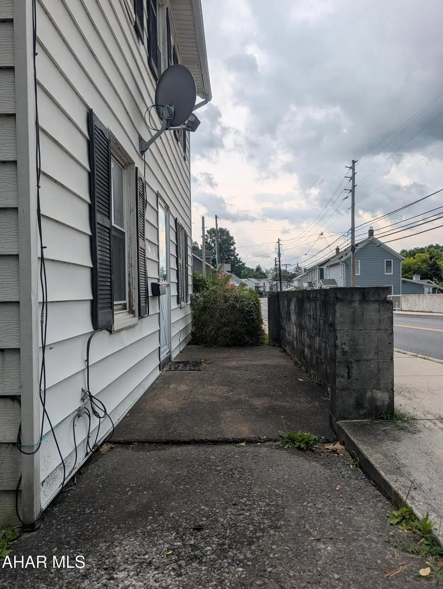733 N Spring Street, Everett, PA 15537 - #3