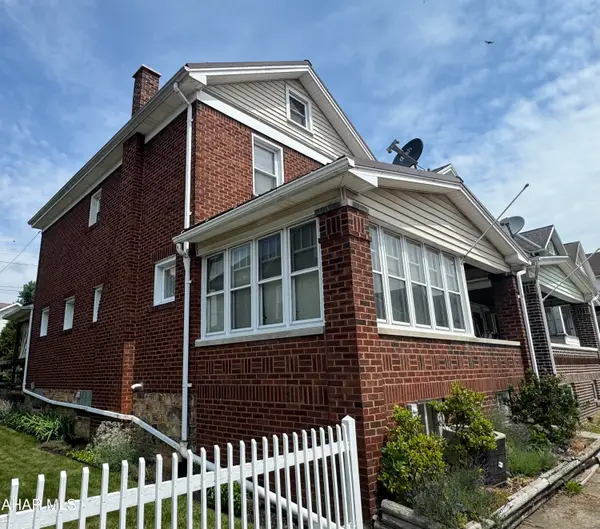 2624 Oak Avenue, Altoona, PA 16601
