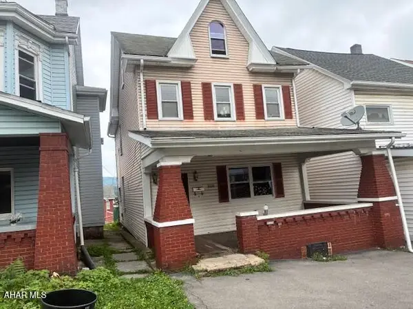 808 3rd Avenue, Altoona, PA 16602
