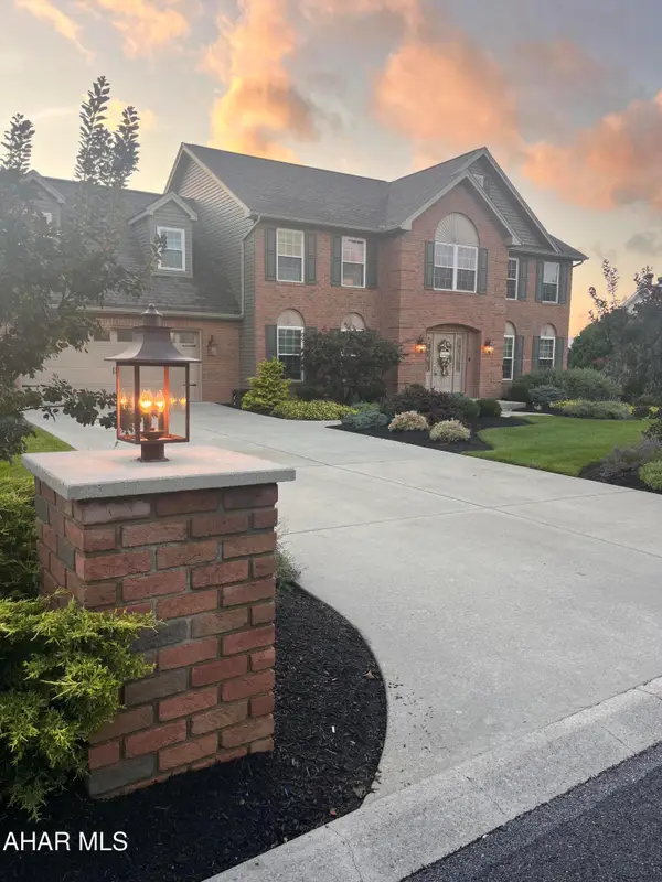 144 Red Fox Drive, Duncansville, PA 16635