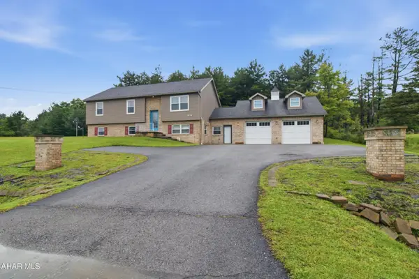 255 Bell-tip Road, Tyrone, PA 16686