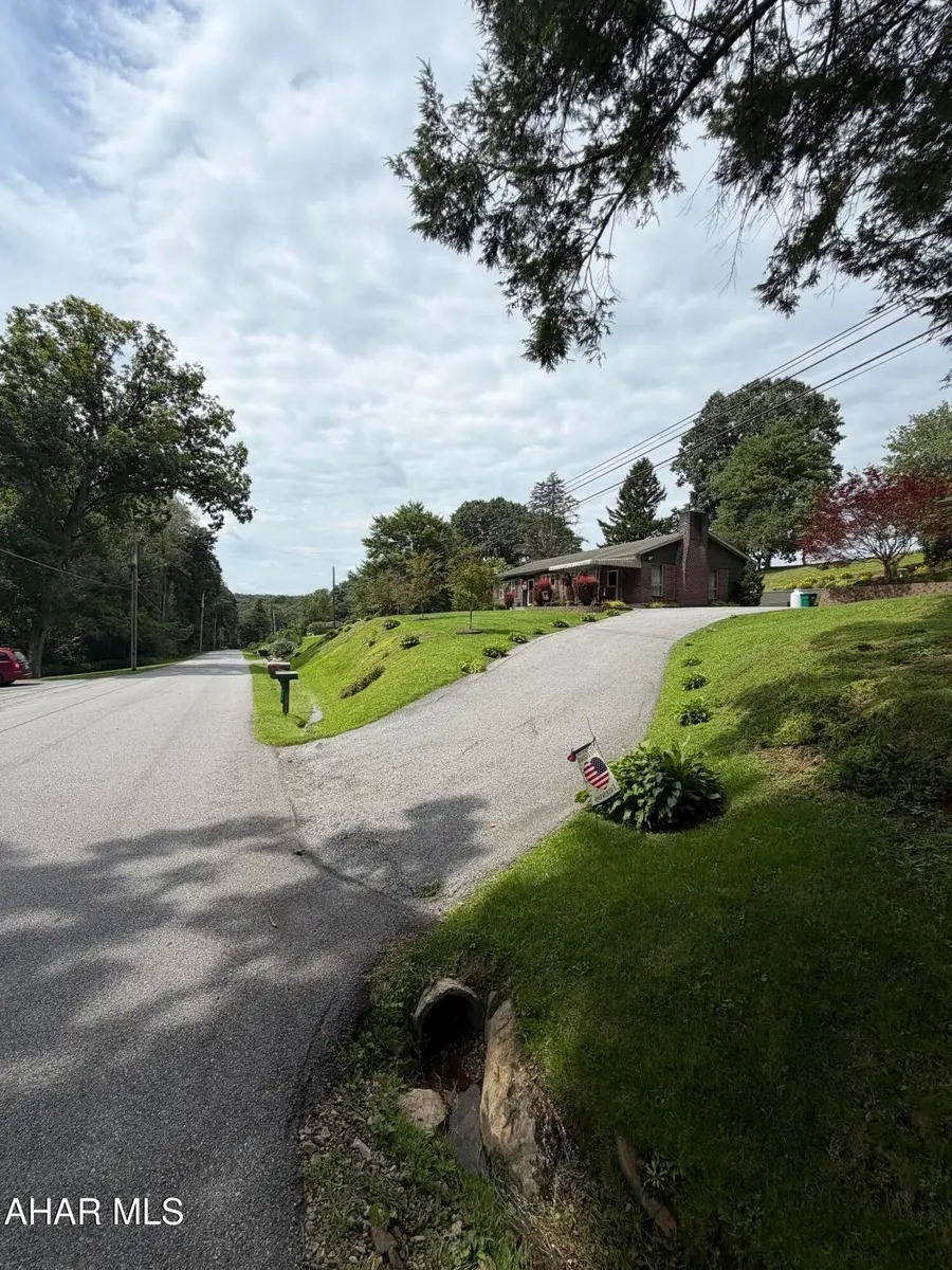 382 Deyarmin Road, Seward, PA 15954 - #3