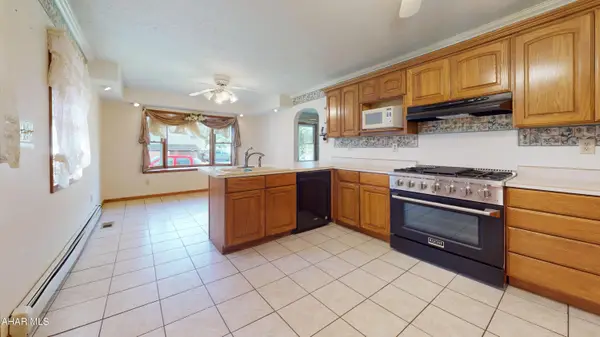 1201 E 5th Street, Bellwood, PA 16617
