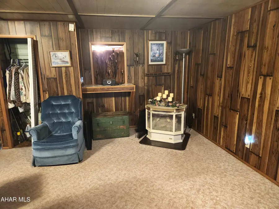 40 W 8th Street, Everett, PA 15537 - #3