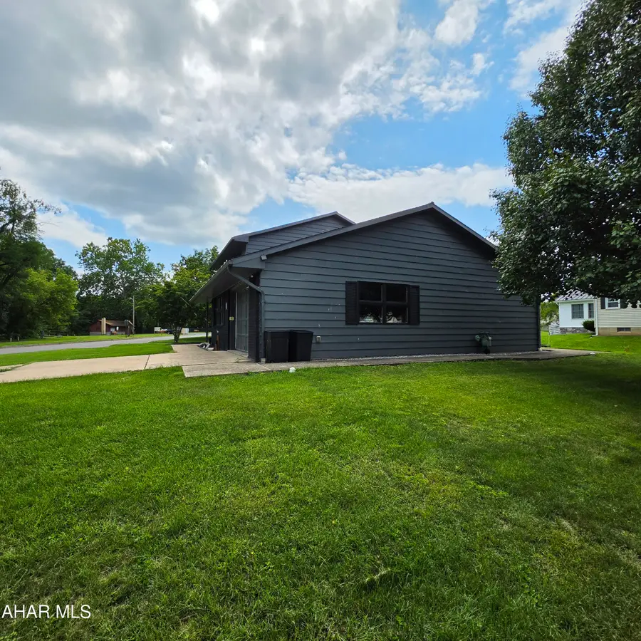 602 Park Drive, Duncansville, PA 16635 - #3