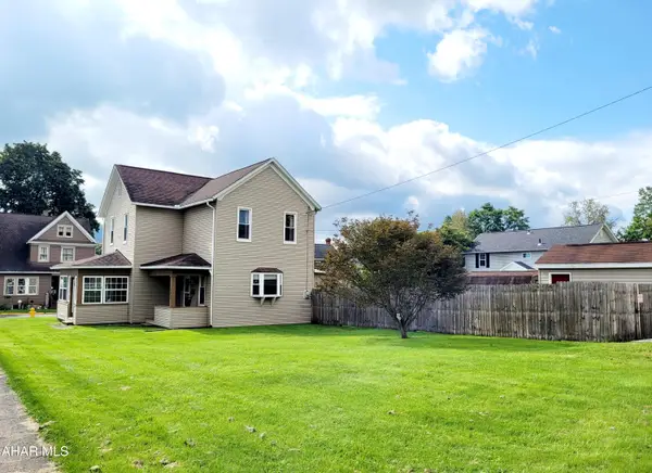 542 N 3rd Street, Bellwood, PA 16617