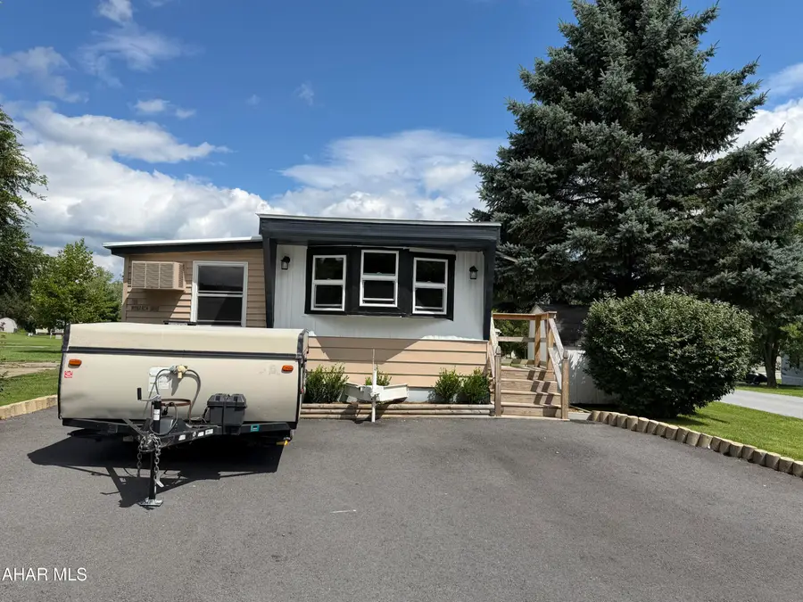 100 Monarch Drive, Duncansville, PA 16635 - #2
