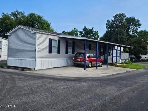 643 Pearwood Drive, Altoona, PA 16601