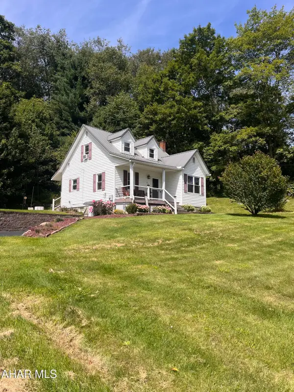 309 Dishong Mountain Road, Johnstown, PA 15906