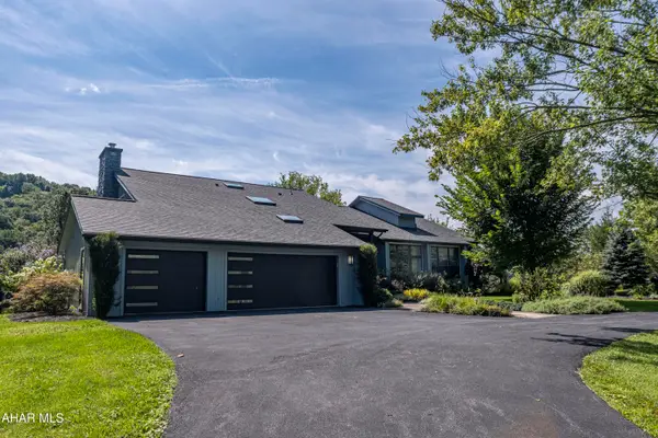 4040 Scotch Valley Road, Hollidaysburg, PA 16648