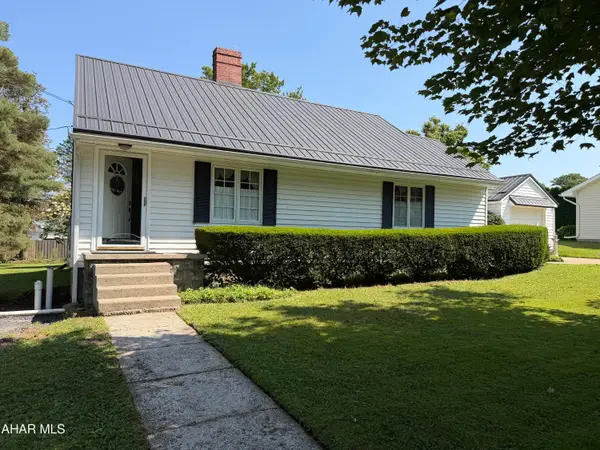 701 Ashcroft Avenue, Cresson, PA 16630