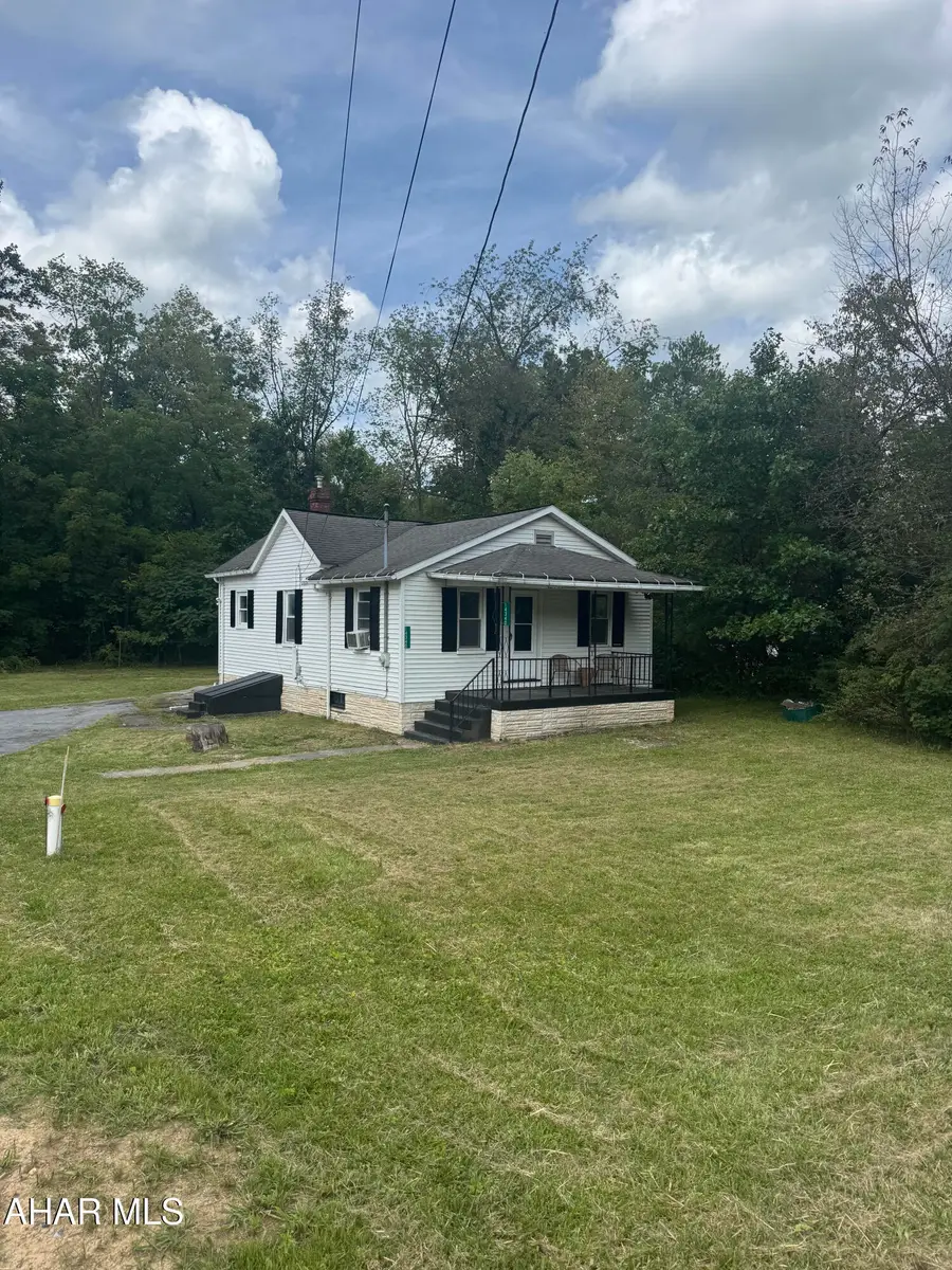 14340 S Eagle Valley Road, Tyrone, PA 16686 - #2