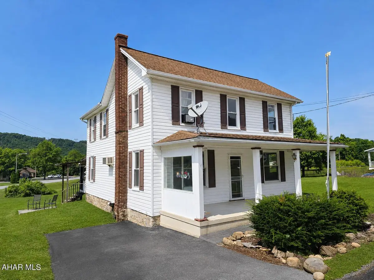 123 Figard Street, Saxton, PA 16678 - #1