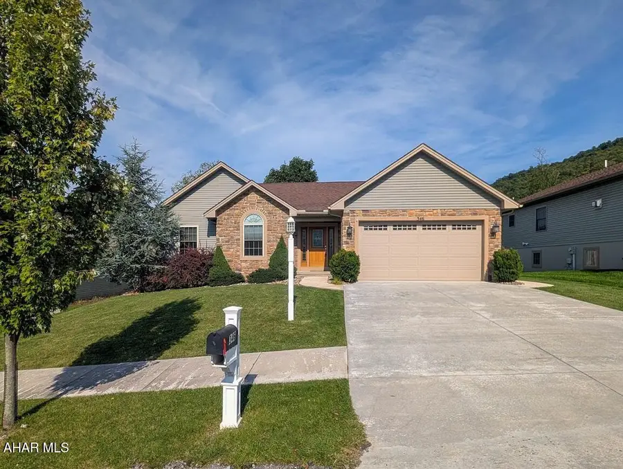 346 Highland Drive, Bedford, PA 15522 - #2