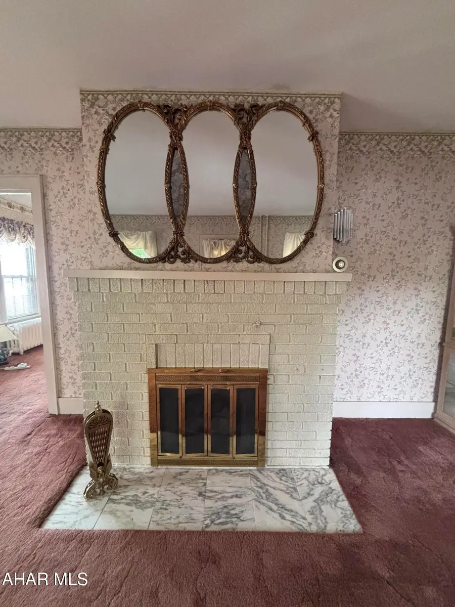 301 1/2 Coleridge Avenue, Altoona, PA 16602 - #3
