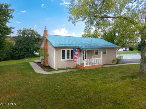 140 Stoneycreek Road, Fishertown, PA 15539