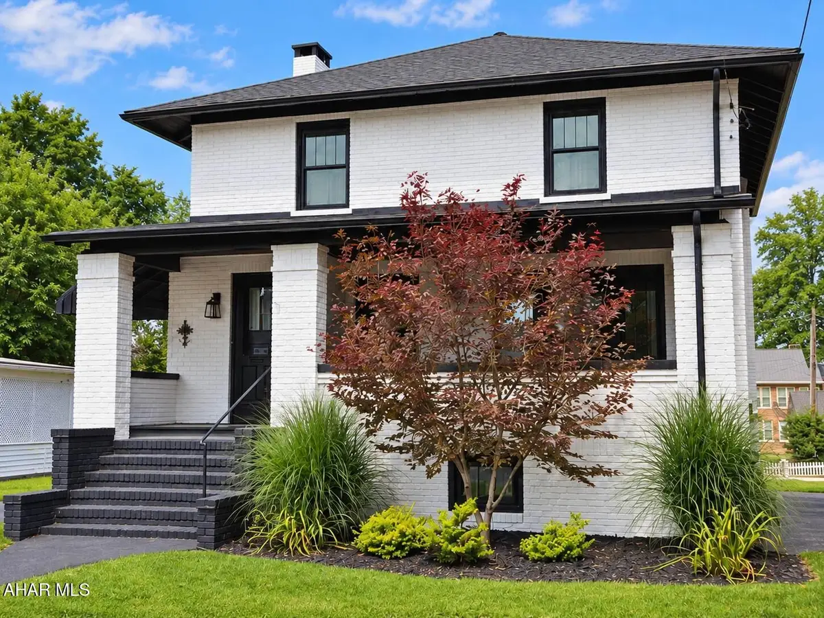 507 Garber Street, Hollidaysburg, PA 16648 - #1