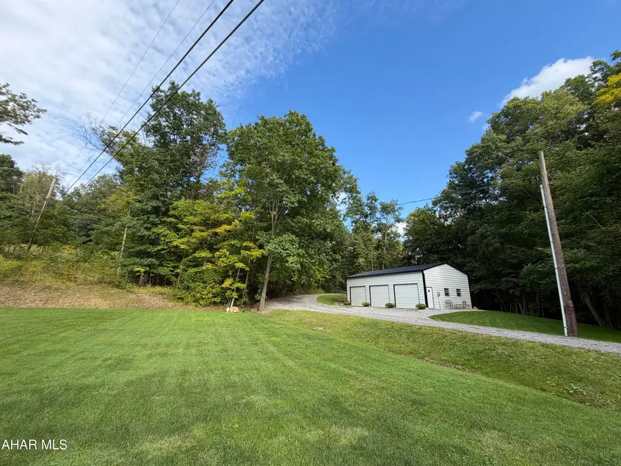 632 Rhodes Hollow Road, Tyrone, PA 16686 - #2