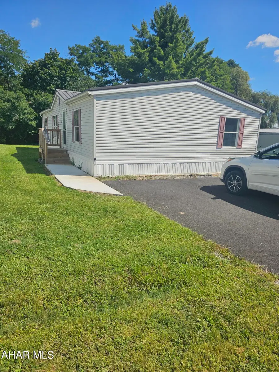 188 Willowbrook, Duncansville, PA 16635 - #3