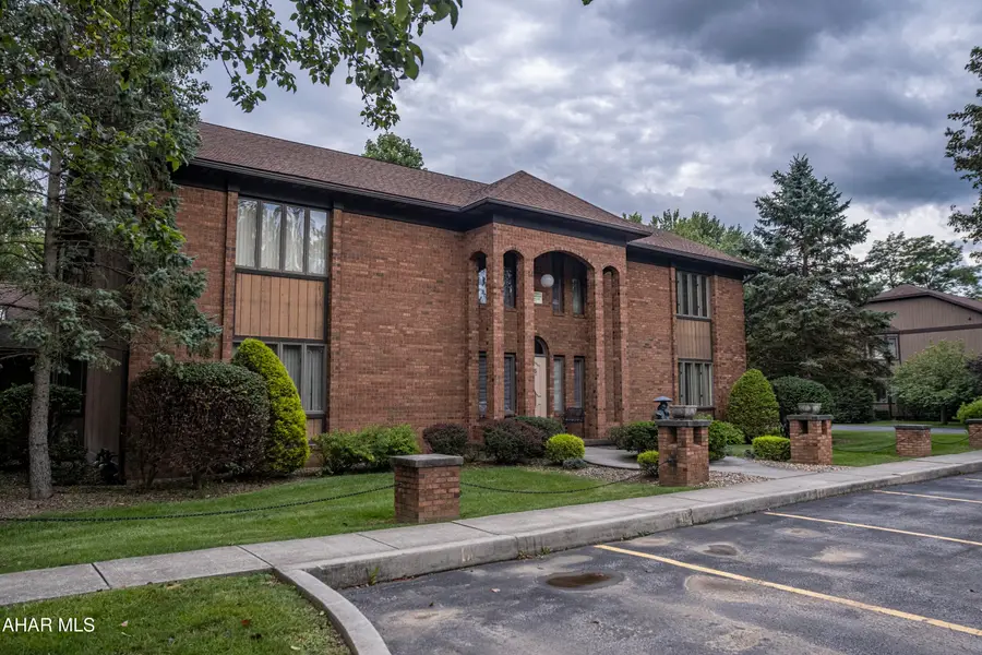 515 S Terrace Drive #Unit 3c, Altoona, PA 16602 - #2