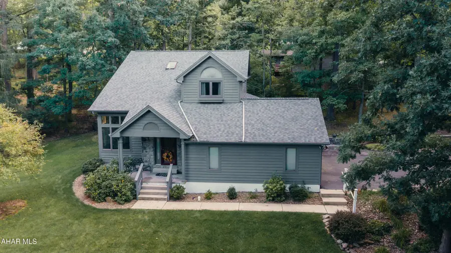 307 Baker Lane, Altoona, PA 16601 - #2