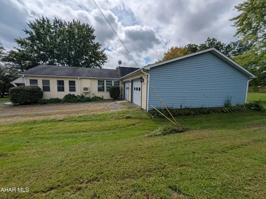 109 Zimmerman Lane, Duncansville, PA 16635 - #2