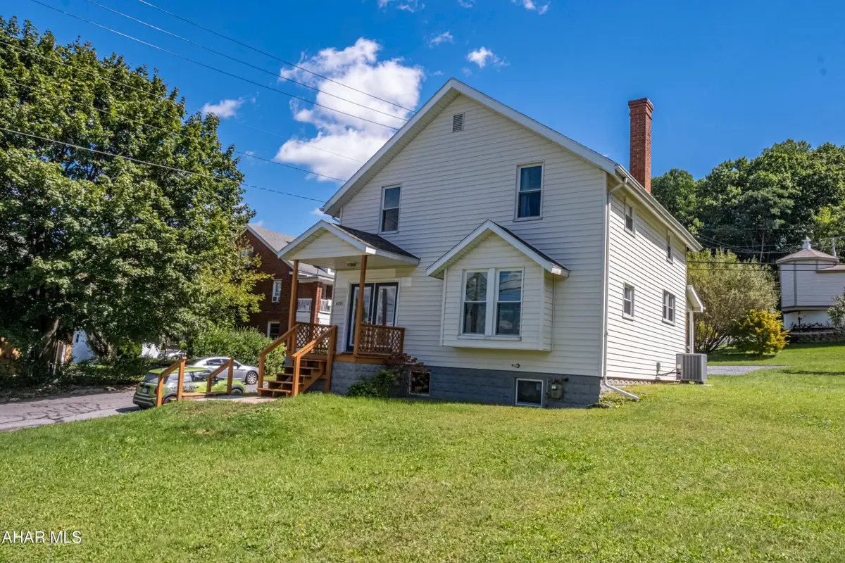 4501 6th Avenue, Altoona, PA 16602 - #1