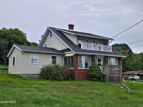 711 Gazebo Lane, Altoona, PA 16601