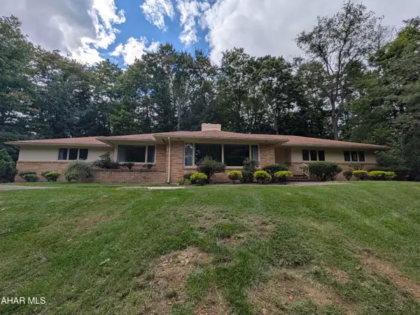 312 Ruskin Drive, Altoona, PA 16602