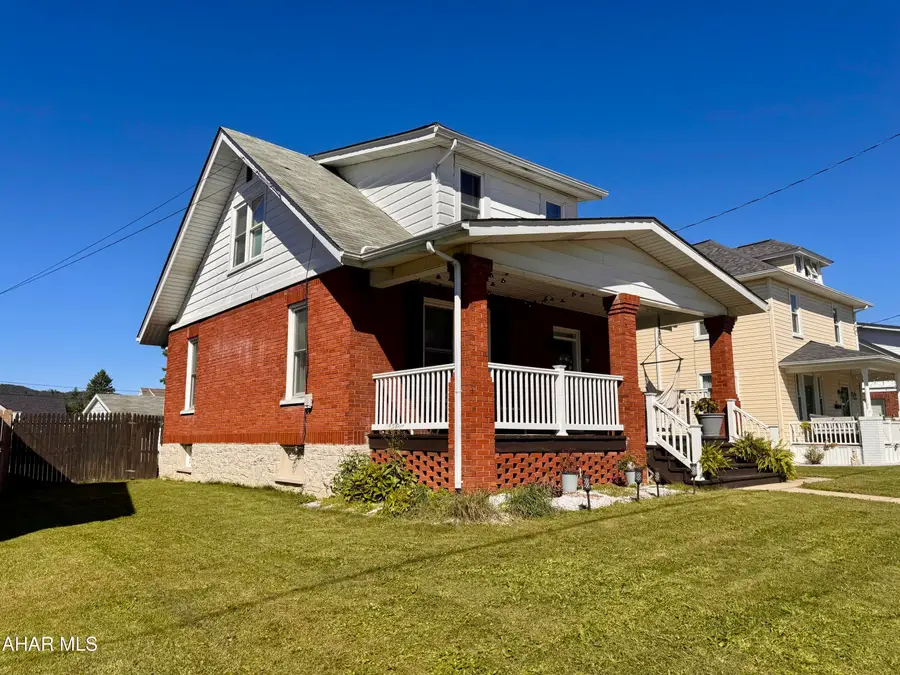 717 Rockingham Avenue, Roaring Spring, PA 16673 - #2