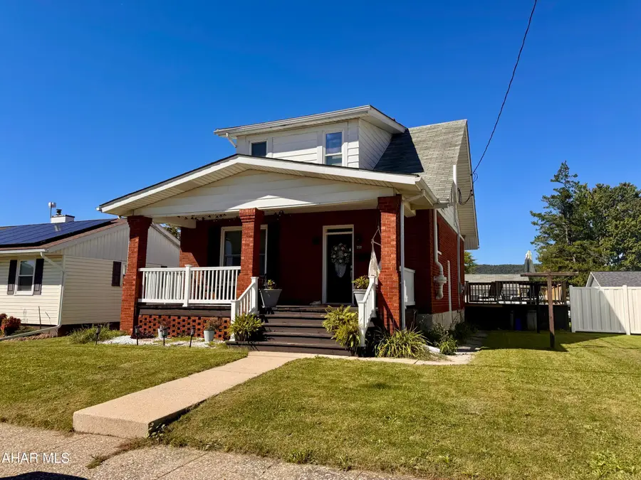 717 Rockingham Avenue, Roaring Spring, PA 16673 - #3