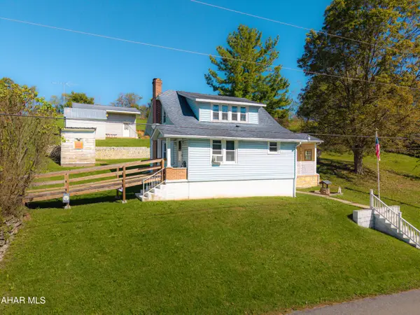 443 Ott Town Road, Everett, PA 15537