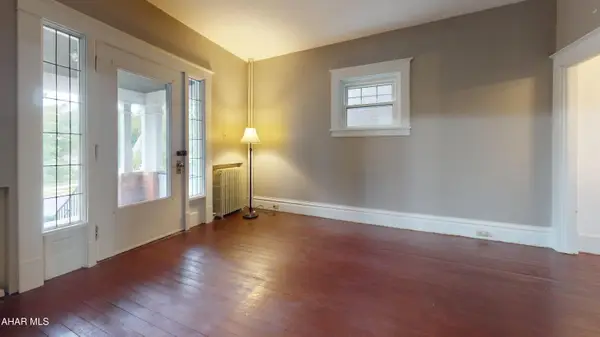 1227 Walnut Street, Hollidaysburg, PA 16648