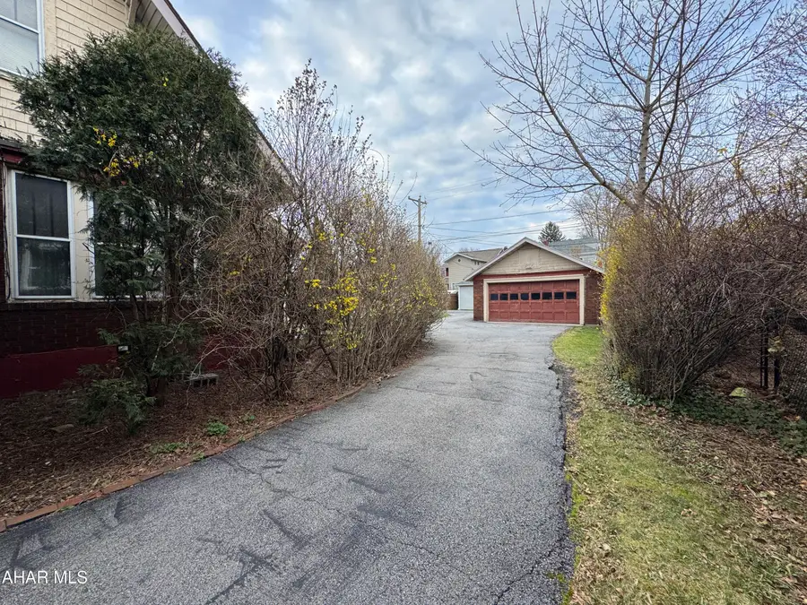213 Logan Boulevard, Altoona, PA 16602 - #3
