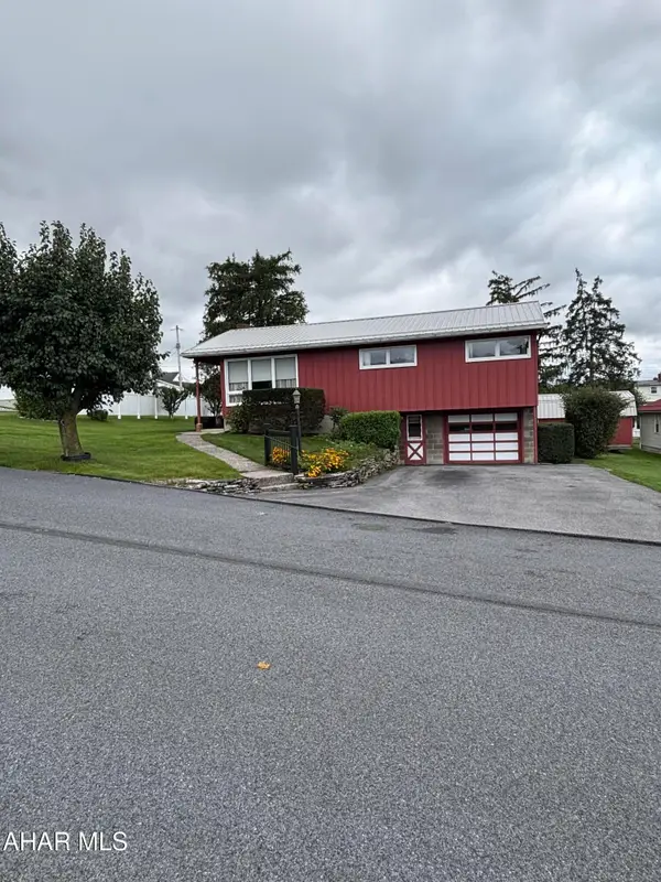 422 E Southey Avenue, Altoona, PA 16602