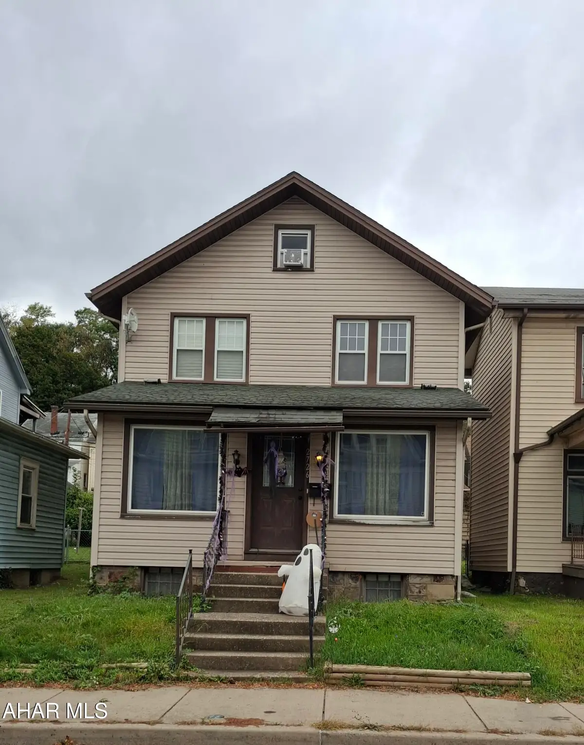 2726 6th Avenue, Altoona, PA 16602 - #1