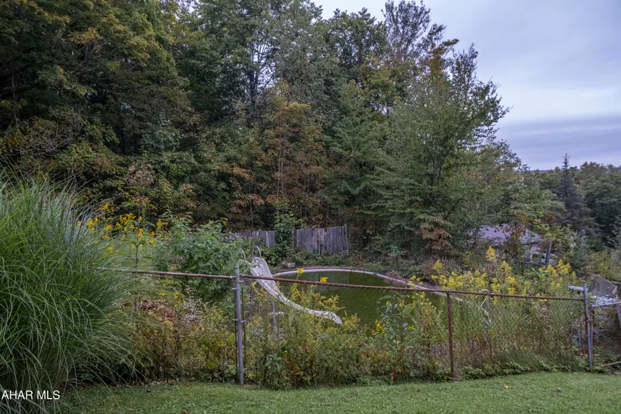415 Linn Street, Ebensburg, PA 15931 - #3