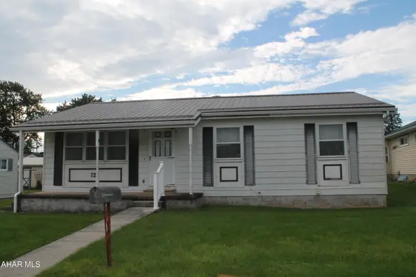 722 Thomas Street, Roaring Spring, PA 16673