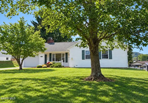 673 E Watson Street, Bedford, PA 15522