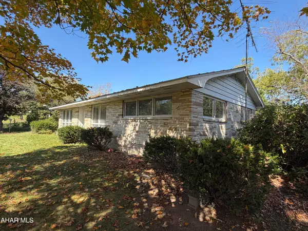 2992 Valley Road, Fishertown, PA 15539