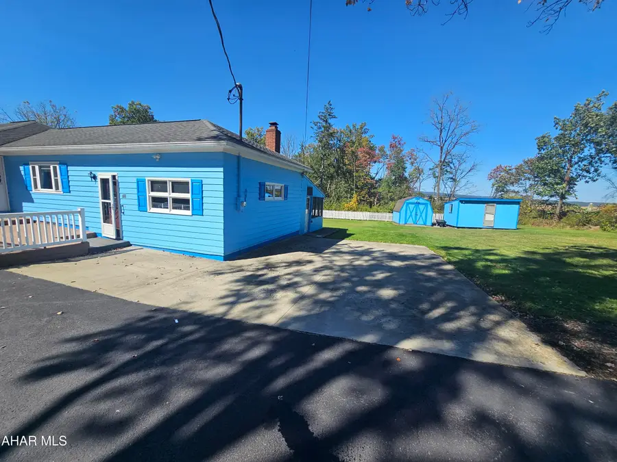 722 Henrietta Road, Martinsburg, PA 16662 - #3