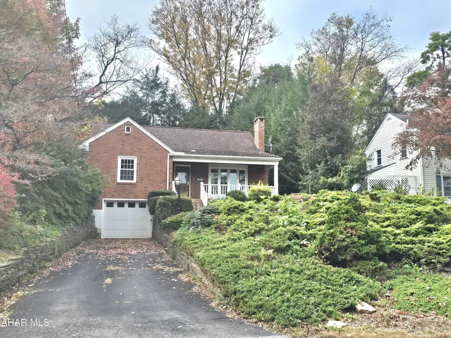 504 Ruskin Drive, Altoona, PA 16602 - #2