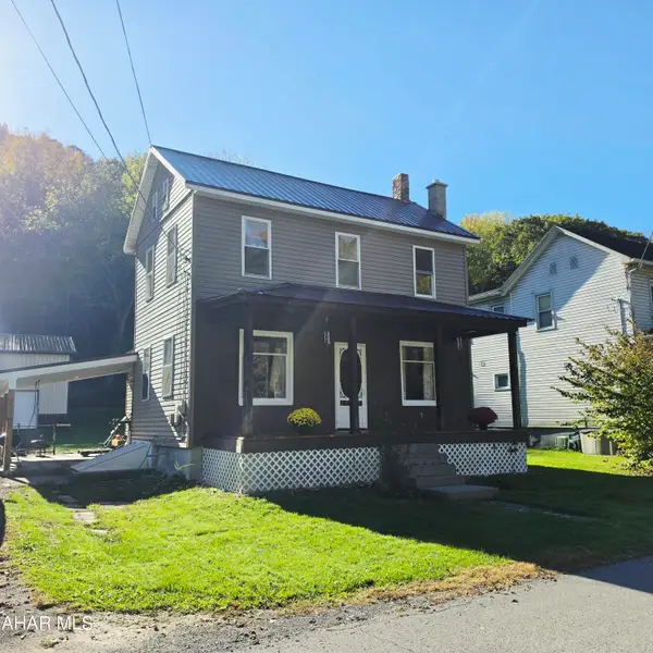 300 River View Drive, Riddlesburg, PA 16672